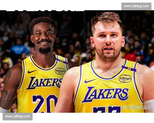 里夫斯：湖人是家！顶薪争议下的忠诚告白，球迷：他比拉塞尔更值得