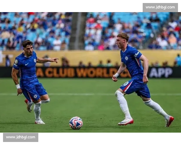 雷暴突袭世俱杯！本菲卡 vs 切尔西关键战被迫腰斩