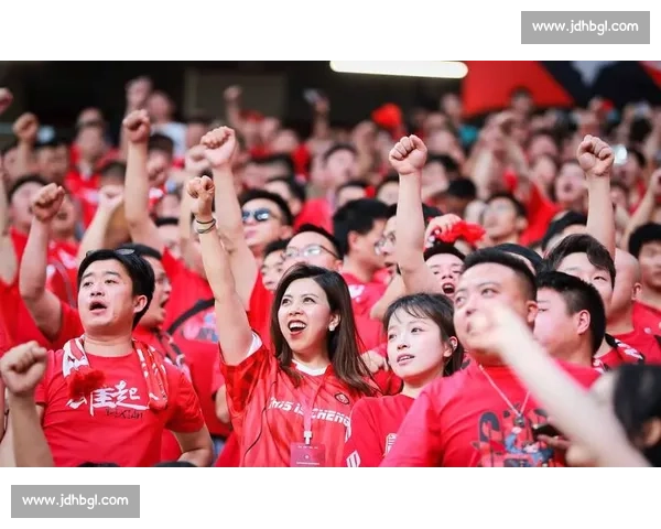 反转！成都球迷勇斗 “人贩” 竟是醉酒误认